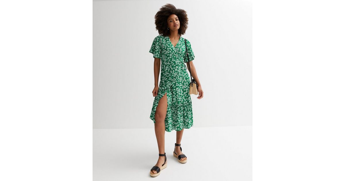 Cutie London Green Floral V Neck Short Flutter Sleeve Midi Wrap Dress ...