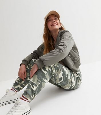 New look clearance girls camo trousers