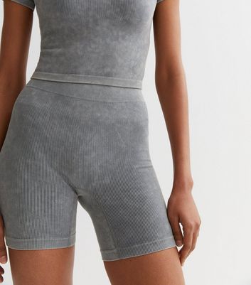 Cycling hot sale shorts grey