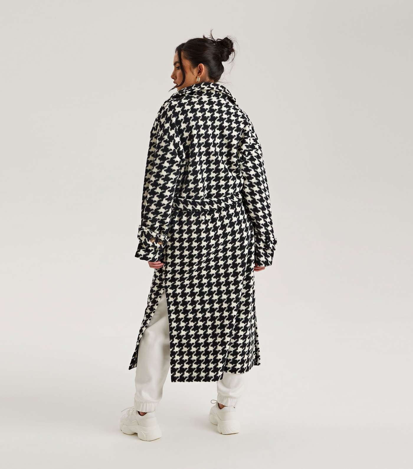 Urban Bliss Black Dogtooth Belted Long Coat Image 4