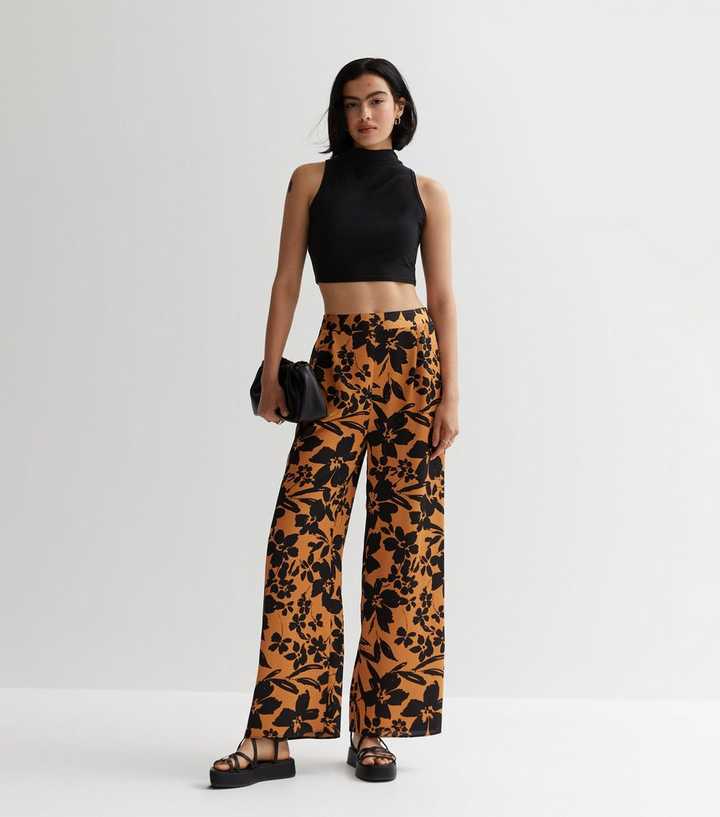 New Look animal print wide leg pants in brown pattern