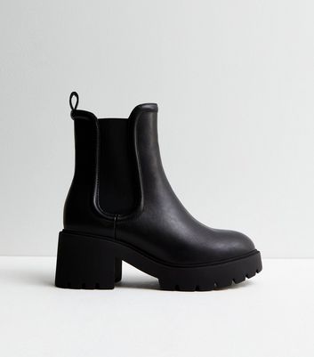 Chunky chelsea shop boots new look