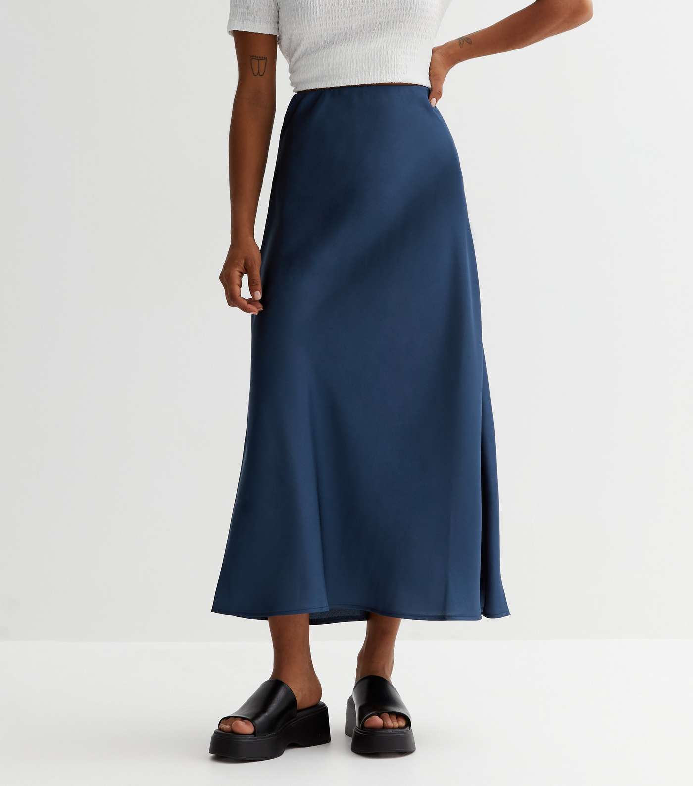 Petite Blue Satin Bias Cut Midi Skirt Image 2