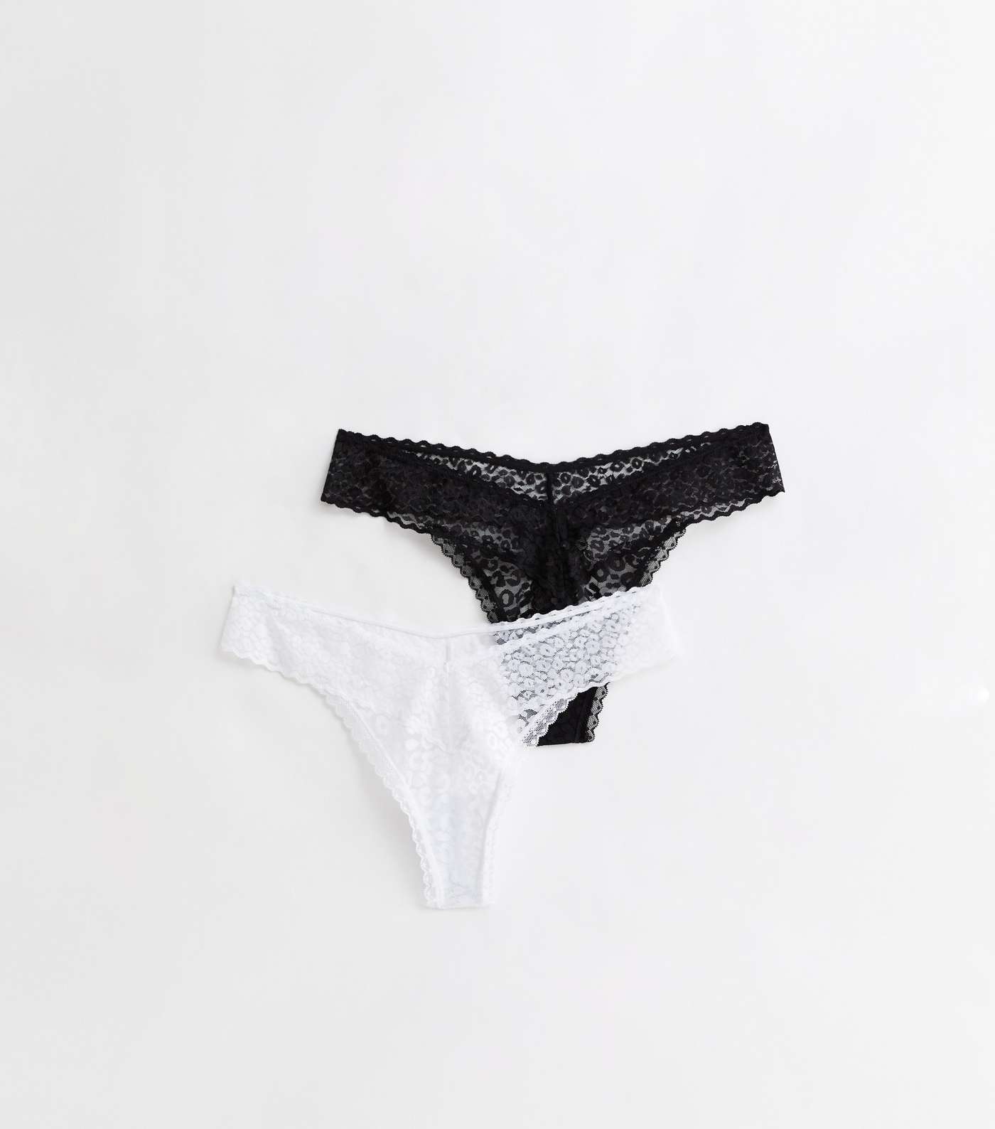 2 Pack Black and White Animal Lace Thongs Image 5