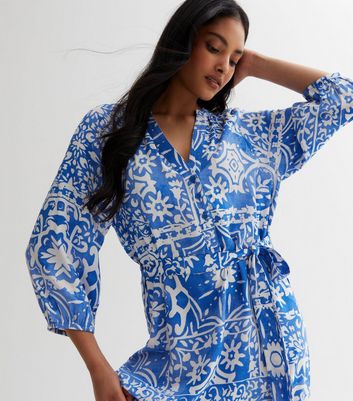 Blue tile 2025 print dress