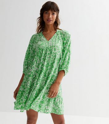 Green Floral Tiered Smock Mini Dress New Look