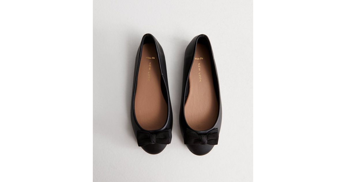 Wide Fit Black Leather-Look Bow Ballerina Pumps | New Look