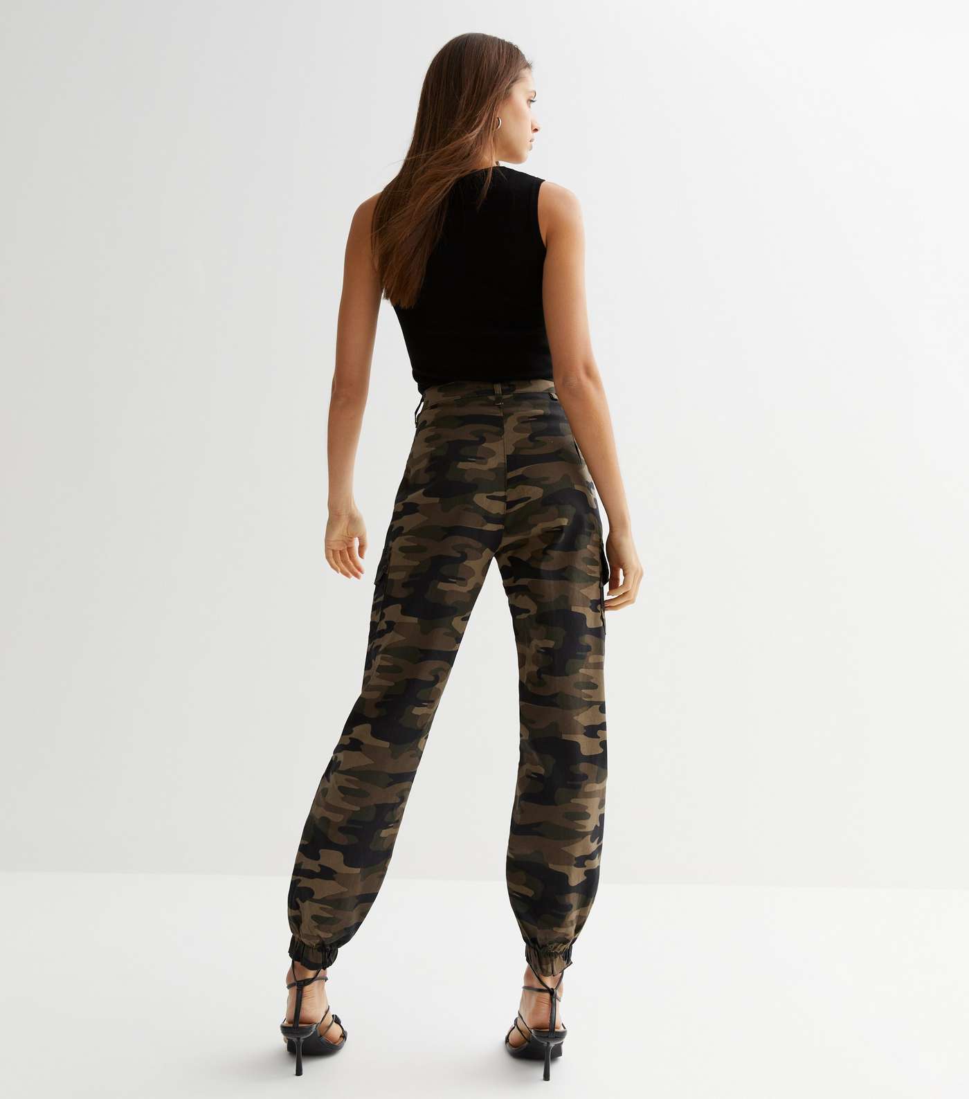 Urban Bliss Olive Camo Cuffed Cargo Trousers Image 4