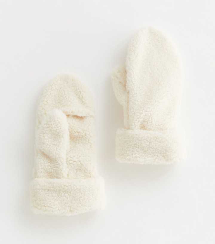 Cream Teddy Mittens