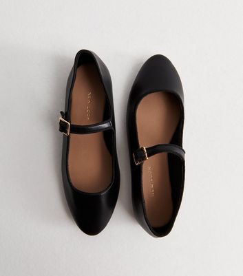 New look black ballet pumps hotsell