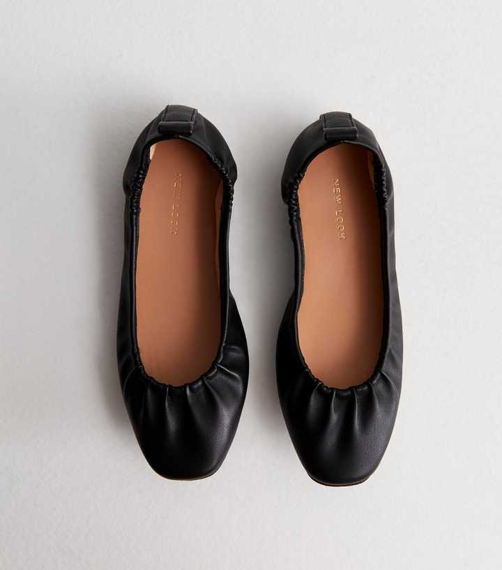 Black Ruched Ballerina Pumps