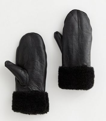 Black Leather-Look Faux Fur Trim Mittens New Look