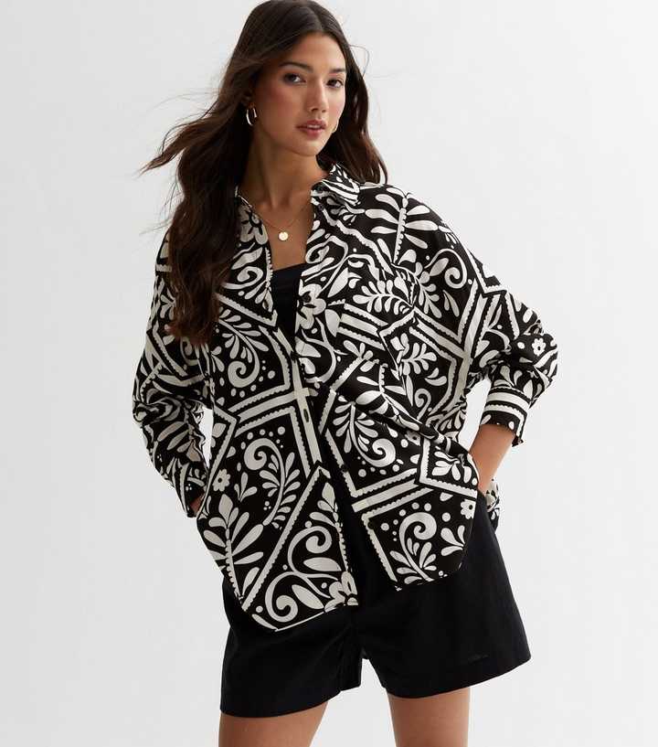 Black Tile Print Oversized Shirt