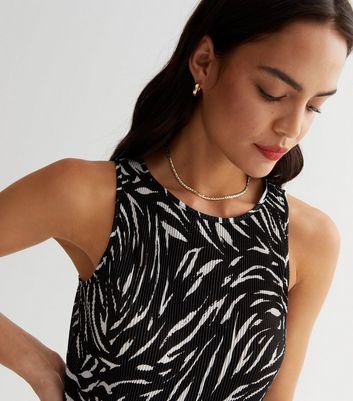 Animal print sleeveless on sale dress