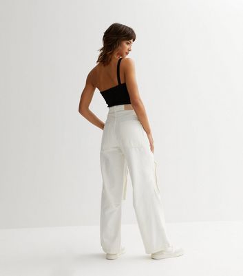 I'm Going to Wear These Easy Anti-Jean Trousers for Months to Come | Wide  leg linen trousers, Wide leg trousers outfit, Cream wide leg trousers