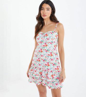 Quiz white 2024 floral dress