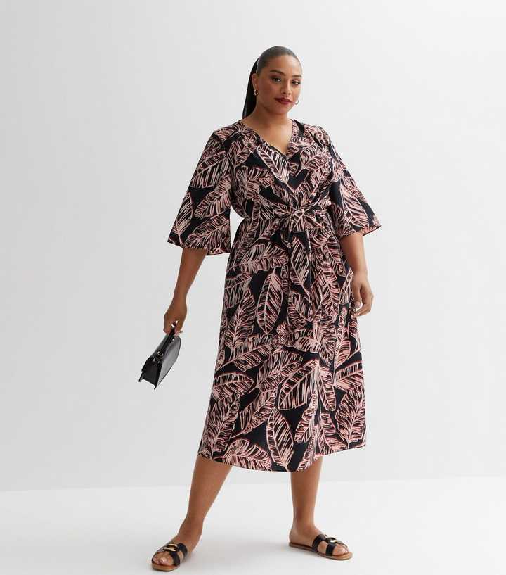 Curves Black Leaf Print Kimono Midi Dress