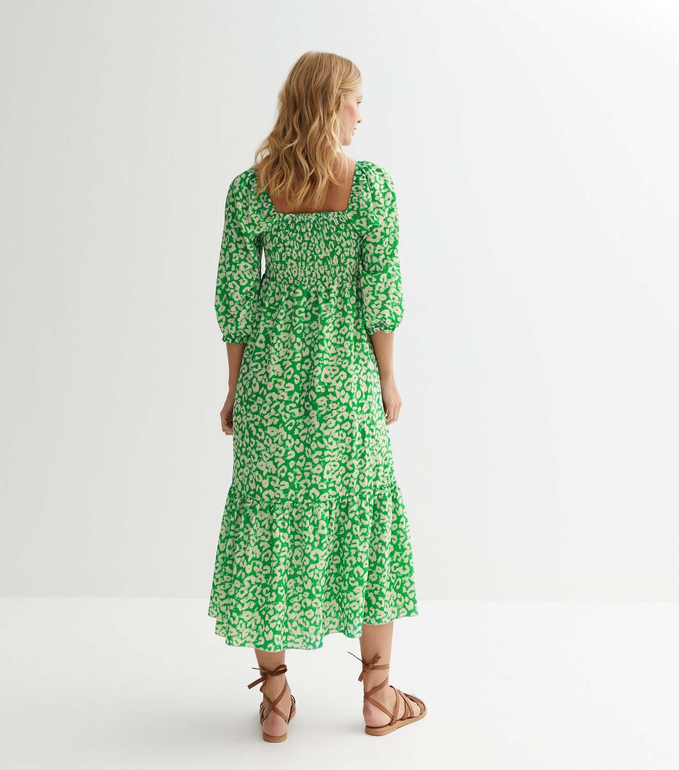 Maternity Green Leopard Print Puff Sleeve Tiered Midi Dress Image 4