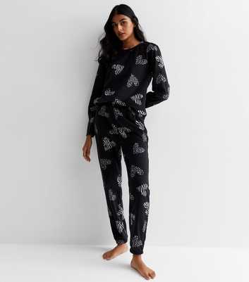 Black Pyjama Set with Animal Print Heart Pattern 