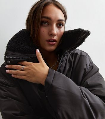 Men's Hooded Box Quilt Puffer Jacket in Black | Superdry CA-EN