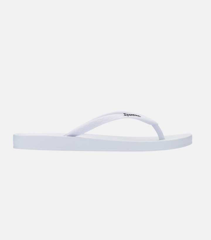Ipanema White Anatomic Flip Flops