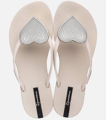 Ipanema heart discount flip flops uk