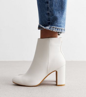 Black Over the Knee Flared Block Heel Stretch Boots | New Look