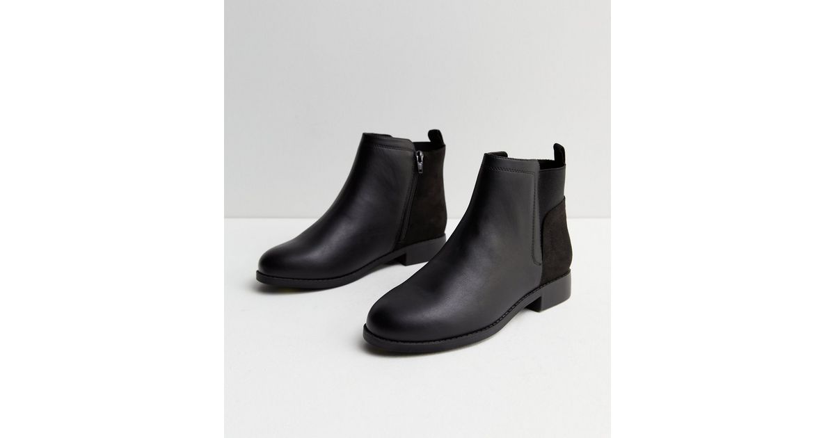 Extra Wide Fit Black LeatherLook Contrast Chelsea Boots New Look