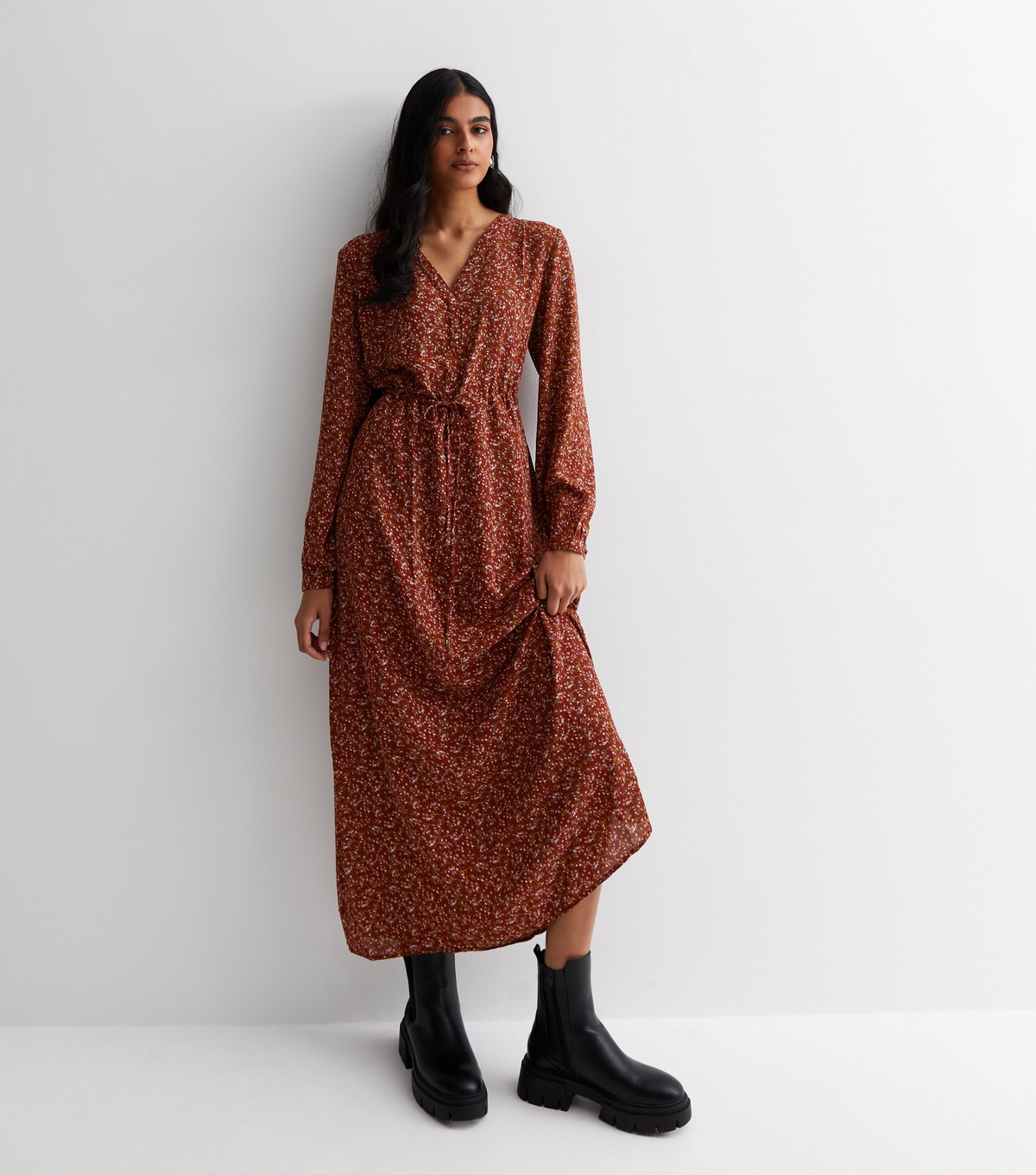 Women's Rust Floral V Neck Midaxi Dress JDY New Look