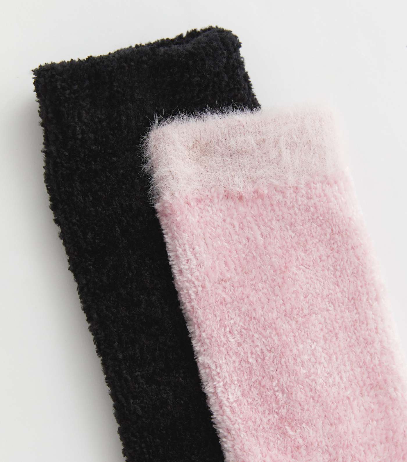 Girls 2 Pack Pink Fluffy Socks Image 2