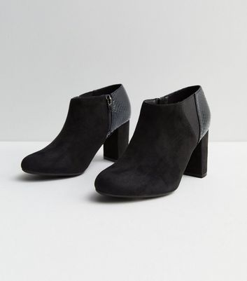 Wide Fit Black Suedette Block Heel Shoe Boots | New Look