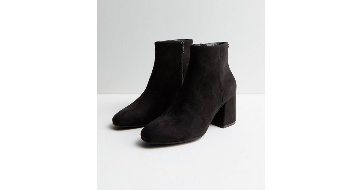 Wide Fit Black Suedette Block Heel Ankle Boots | New Look