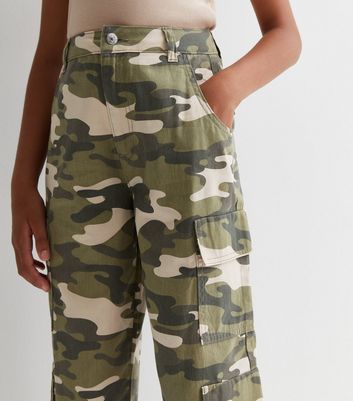 Jeans & Trousers Basic Cotton Grey Camouflage Print Cargos at Rs 1100/piece  in New Delhi