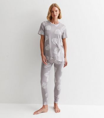 Maternity Grey Soft Touch Legging Pyjama Set with Heart Print New Look