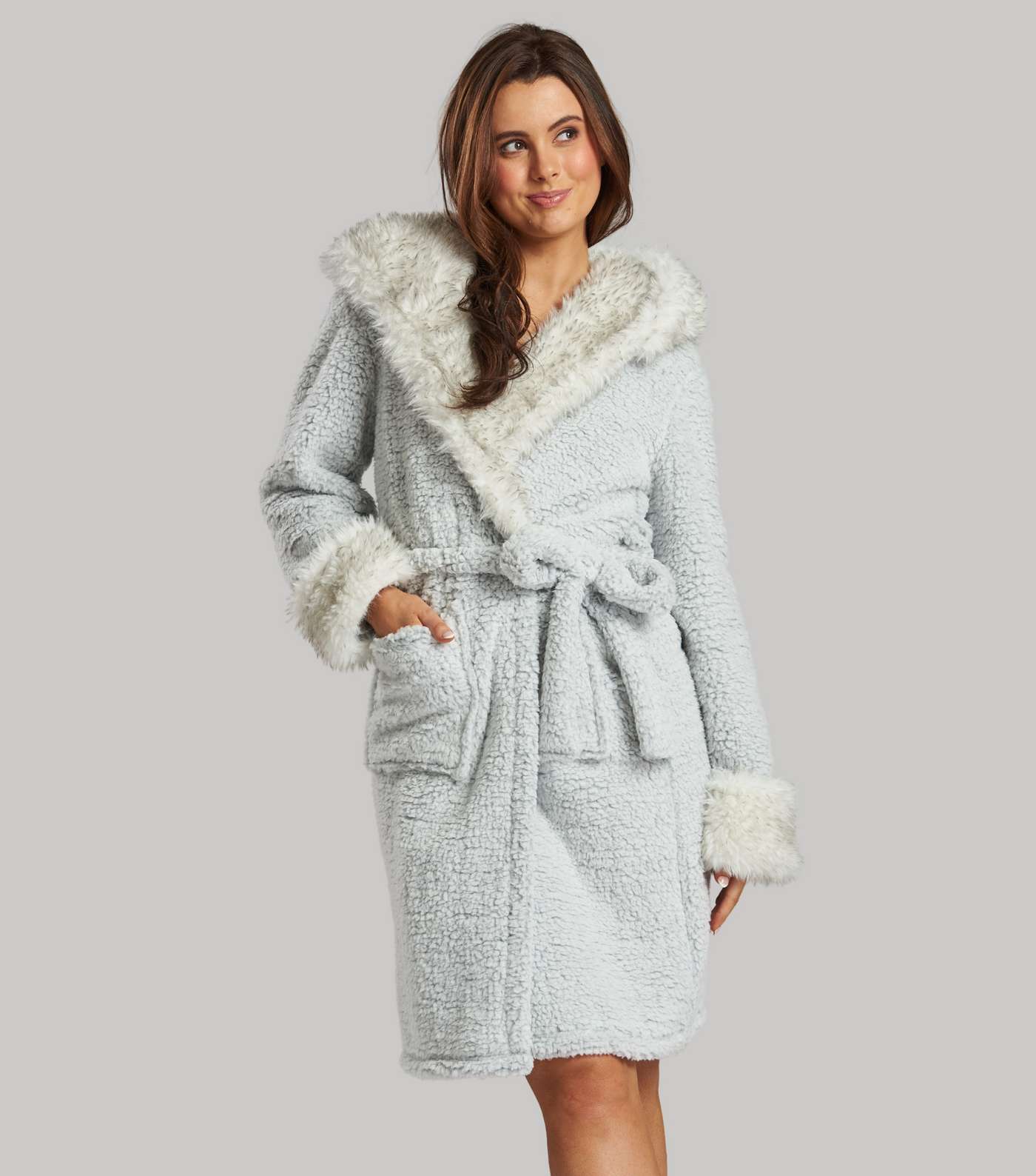 Loungeable Pale Grey Fleece Faux Fur Trim Dressing Gown Image 3