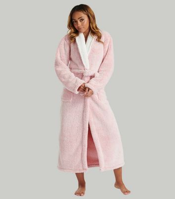 This Amazon plush fleece dressing gown is so cosy it's perfect for cold  autumnal mornings | Daily Mail Online