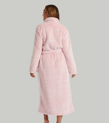 Long pink outlet fluffy dressing gown