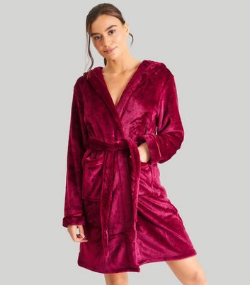 Loungeable Deep Pink Fleece Hooded Dressing Gown New Look