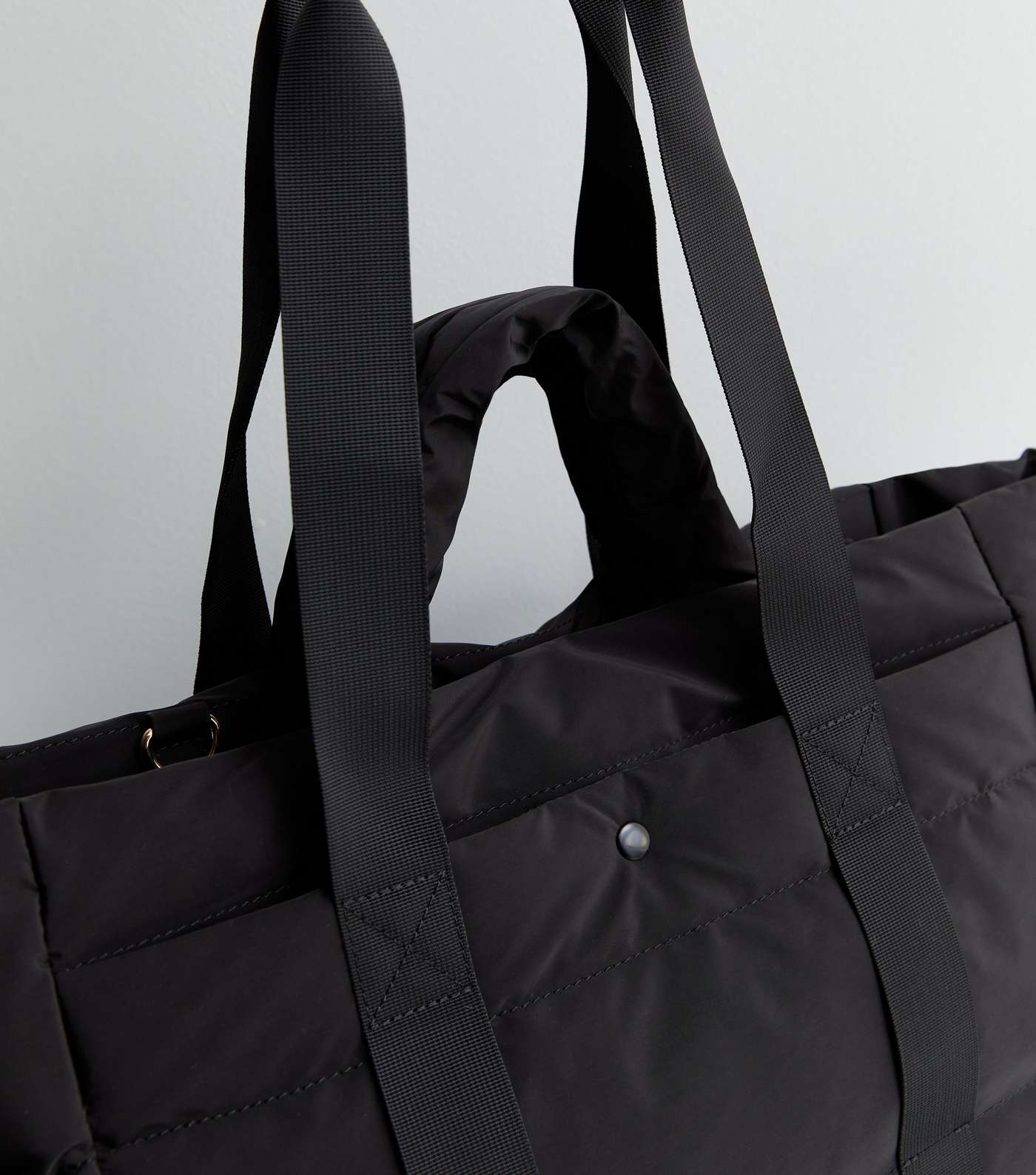 Black Padded Sporty Tote Bag Image 3