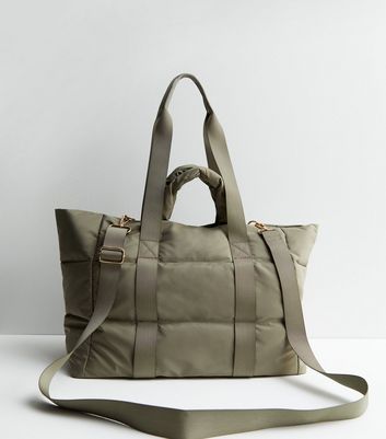 Sporty tote 2025