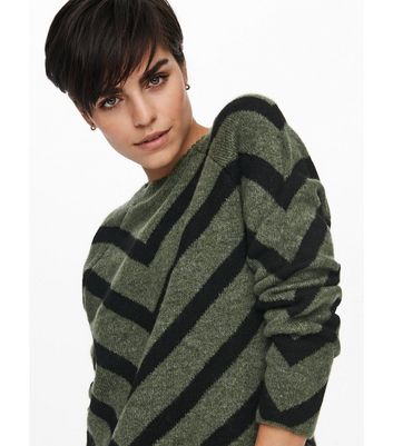 ONLY Green Chevron Knit Crew Neck Jumper New Look