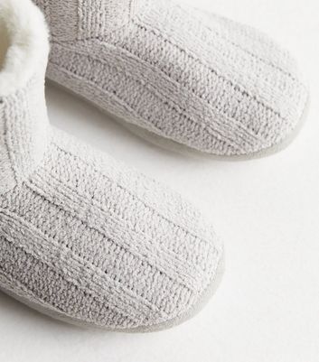 Grey knitted outlet slipper boots