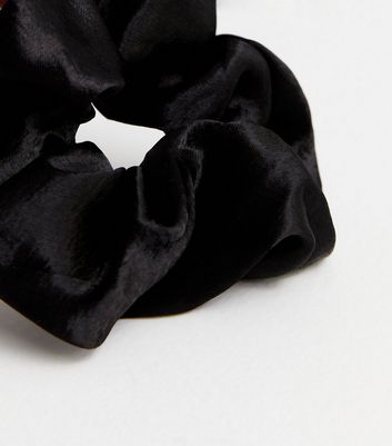 Black Satin Oversized Scrunchie New Look