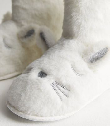 Cat on sale slipper boots