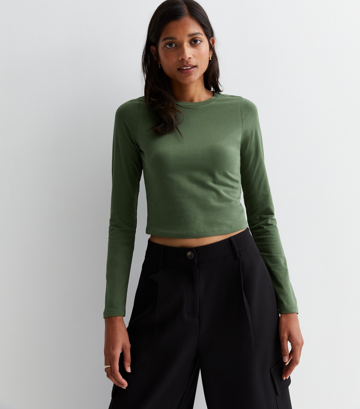 Women's Khaki Long Sleeve Crop T-Shirt New Look