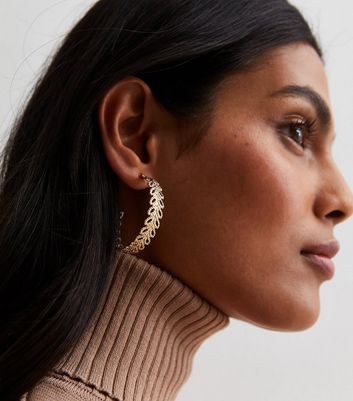 Gold leaf clearance earrings zara