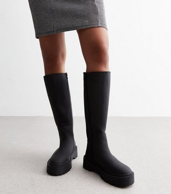 New look flat hot sale knee high boots