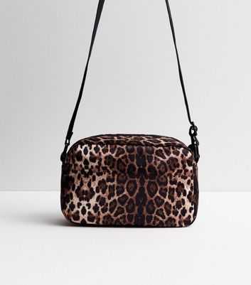 Cheetah print best sale crossbody bag