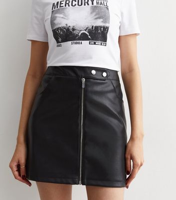 Faux leather hotsell skirt zip front