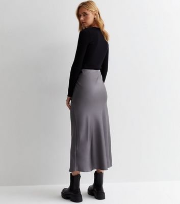 Grey skirt new outlet look